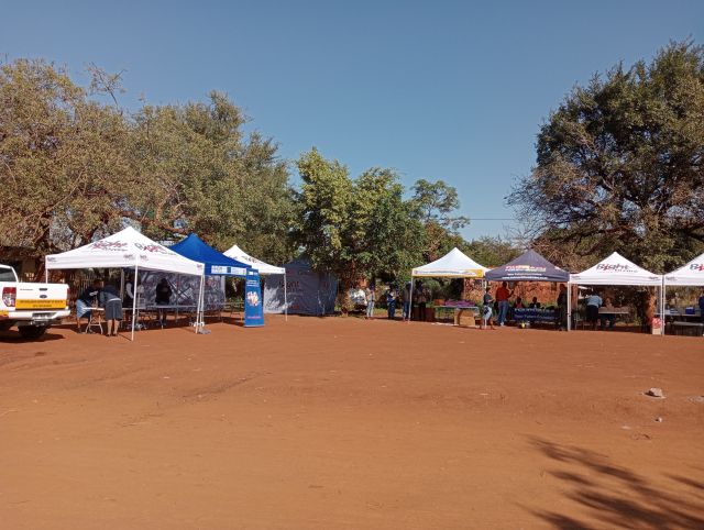 In Komatipoort at the Mozambican border, Outreach Foundation together with other NGOs and departments held an outreach event in Orlando