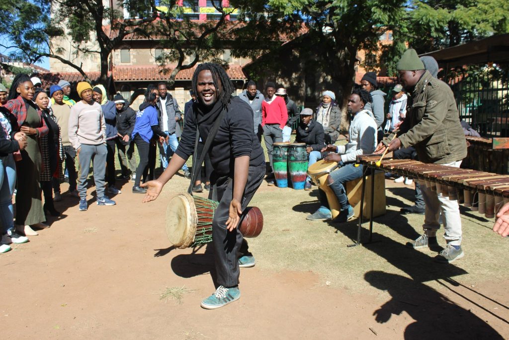 An event was held by Outreach Foundation to empower the youth with knowledge about the various options out there for them. Organisations, government departments, universities, colleges, media and companies attended with the hopes of sharing valuable information with them.